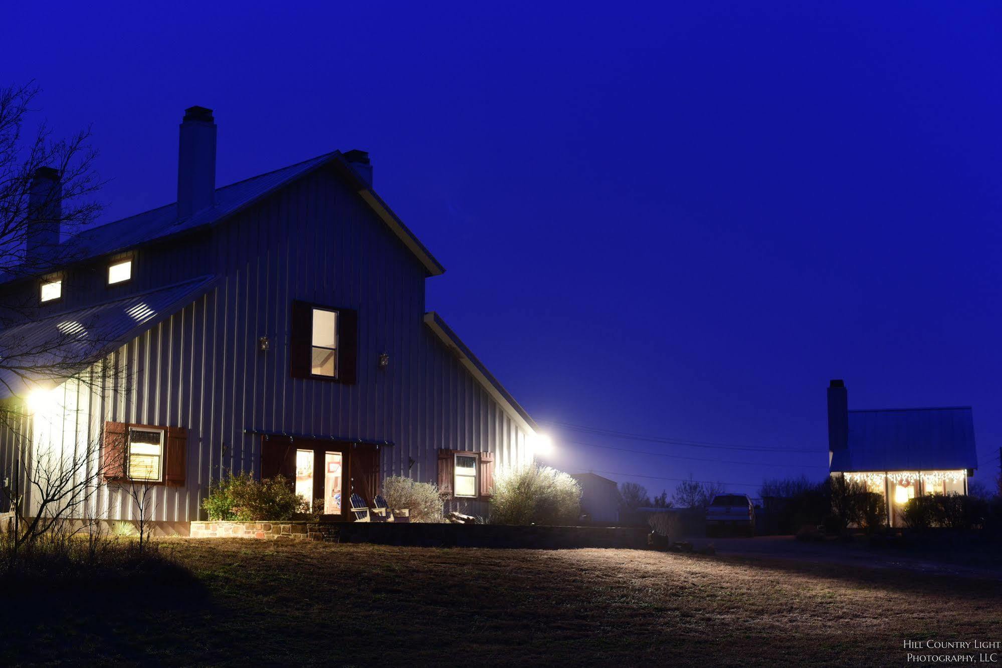 Lazy T Bed And Breakfast Fredericksburg Exterior photo